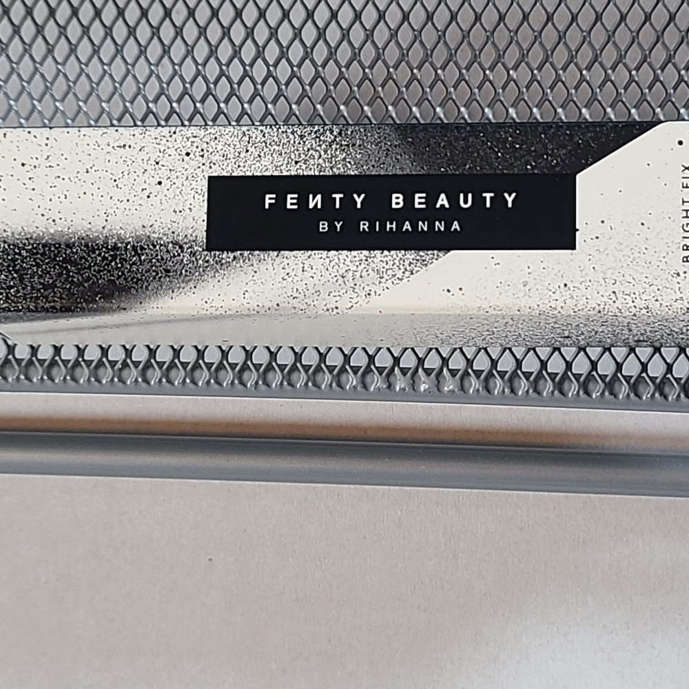 Fenty Beauty Bright Fix Eye Brightener - Color Honey Mustard NIB .34 Oz 10 Ml - Picture 3 of 10